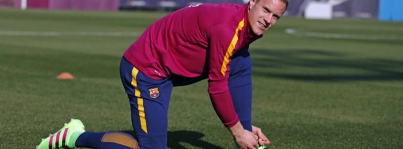 Marc-Andre Ter Stegen wears Adidas 16.1 PrimeKnit football boots - Which football boots does the Barcelona team wear
