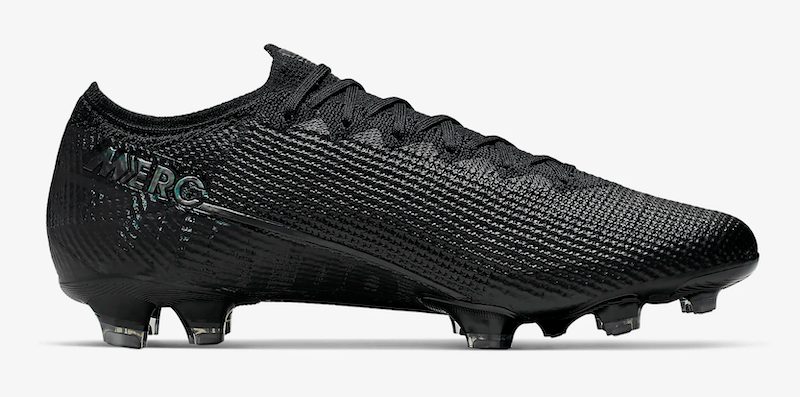 Nike Mercurial Vapor XIII Elite football boots - side view