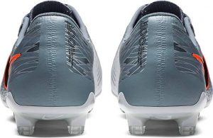 Nike Phantom Venom Elite football boots - back view