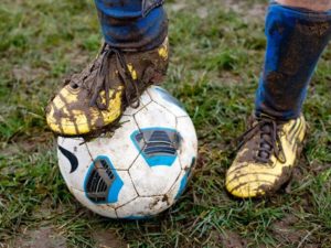 How to Clean your Football Boots | Top 5 Tips to Effectively Clean Boots - clean mud off football boots